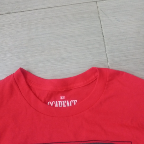 SCARFACE Universal City Studio T-Shirt Men’s 5X Red Movie Cotton Crew Neck Tee - Picture 3 of 7